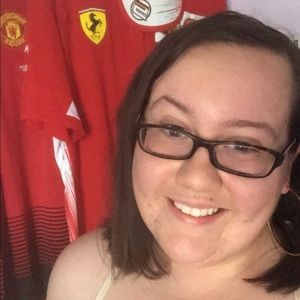 Meet your Posher, Becca